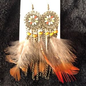 Brand new 4” Feather Earrings hobo no back needed